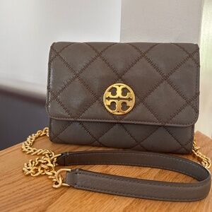 Tory Burch Leather crossbody bag